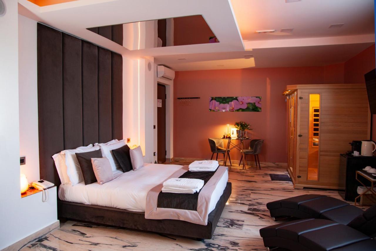 Hotel Ibisco Suites & Relax Pozzuoli Zewnętrze zdjęcie