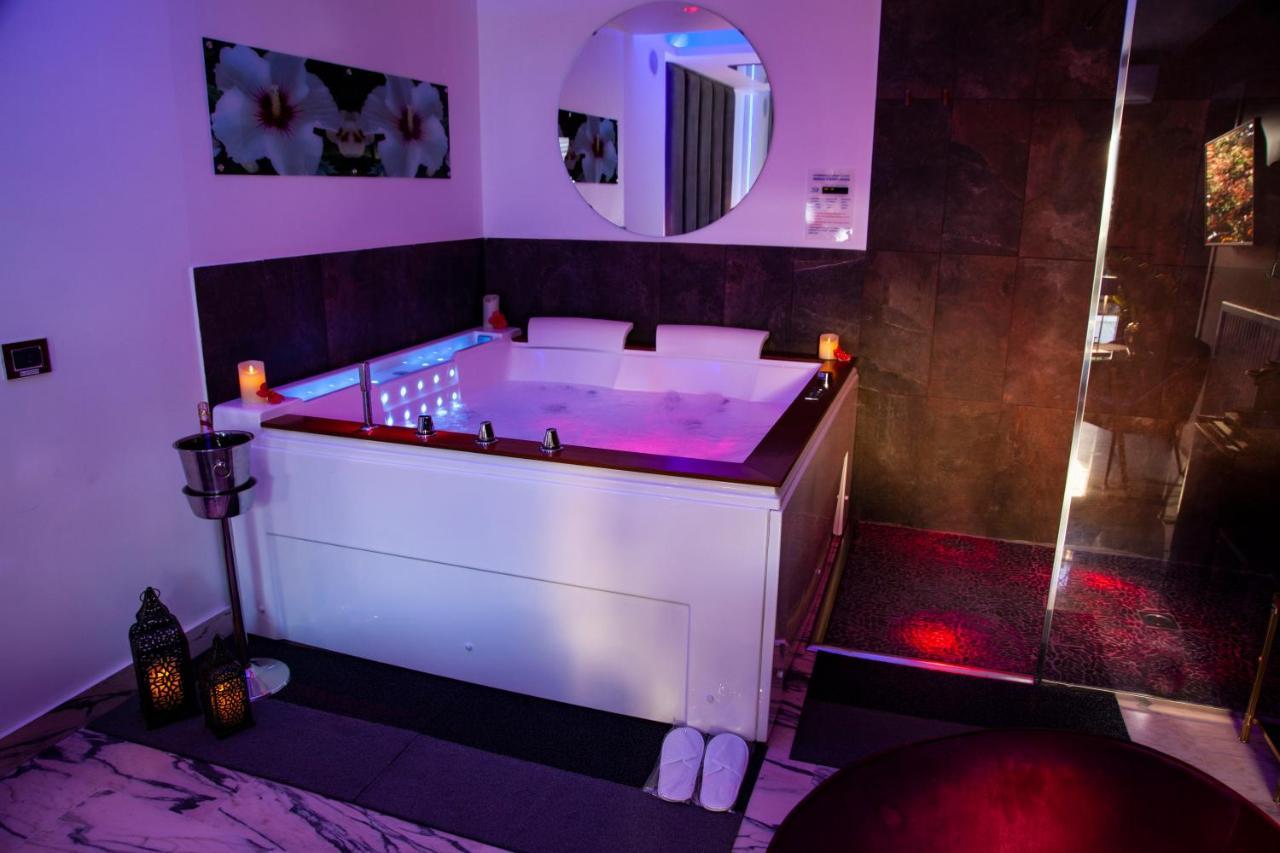 Hotel Ibisco Suites & Relax Pozzuoli Zewnętrze zdjęcie