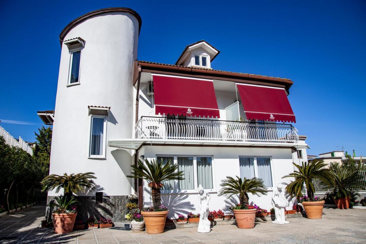 Hotel Ibisco Suites & Relax Pozzuoli Zewnętrze zdjęcie