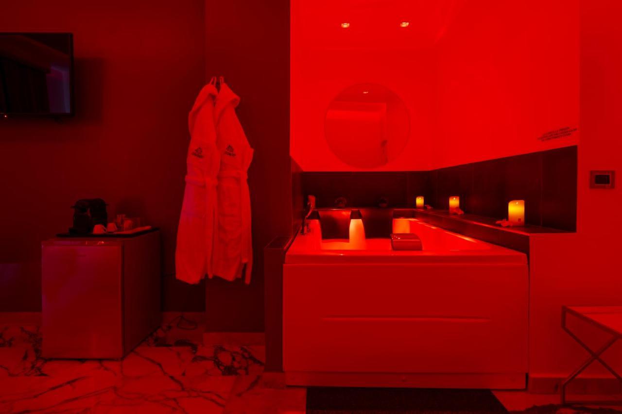 Hotel Ibisco Suites & Relax Pozzuoli Zewnętrze zdjęcie